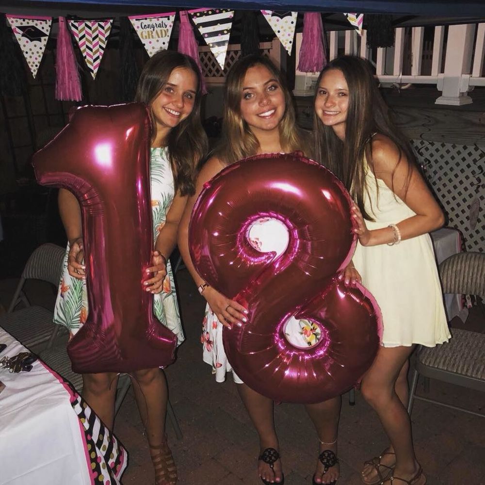 Meet your Posher, Natalie